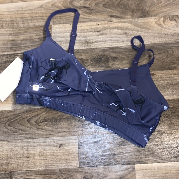 Alejandra Sports Bra - Picture 6 of 8